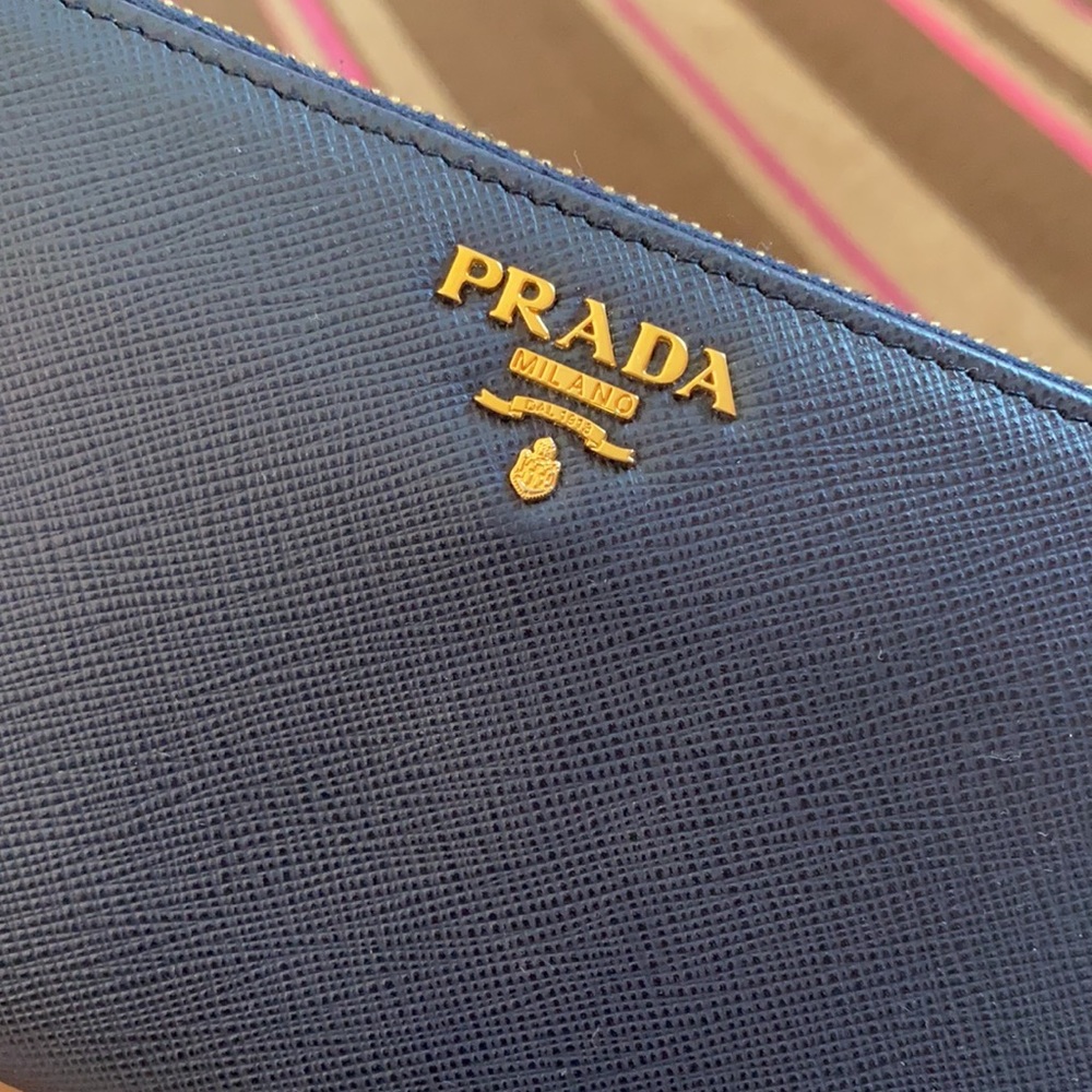 Prada wallet - Picture 6 of 7